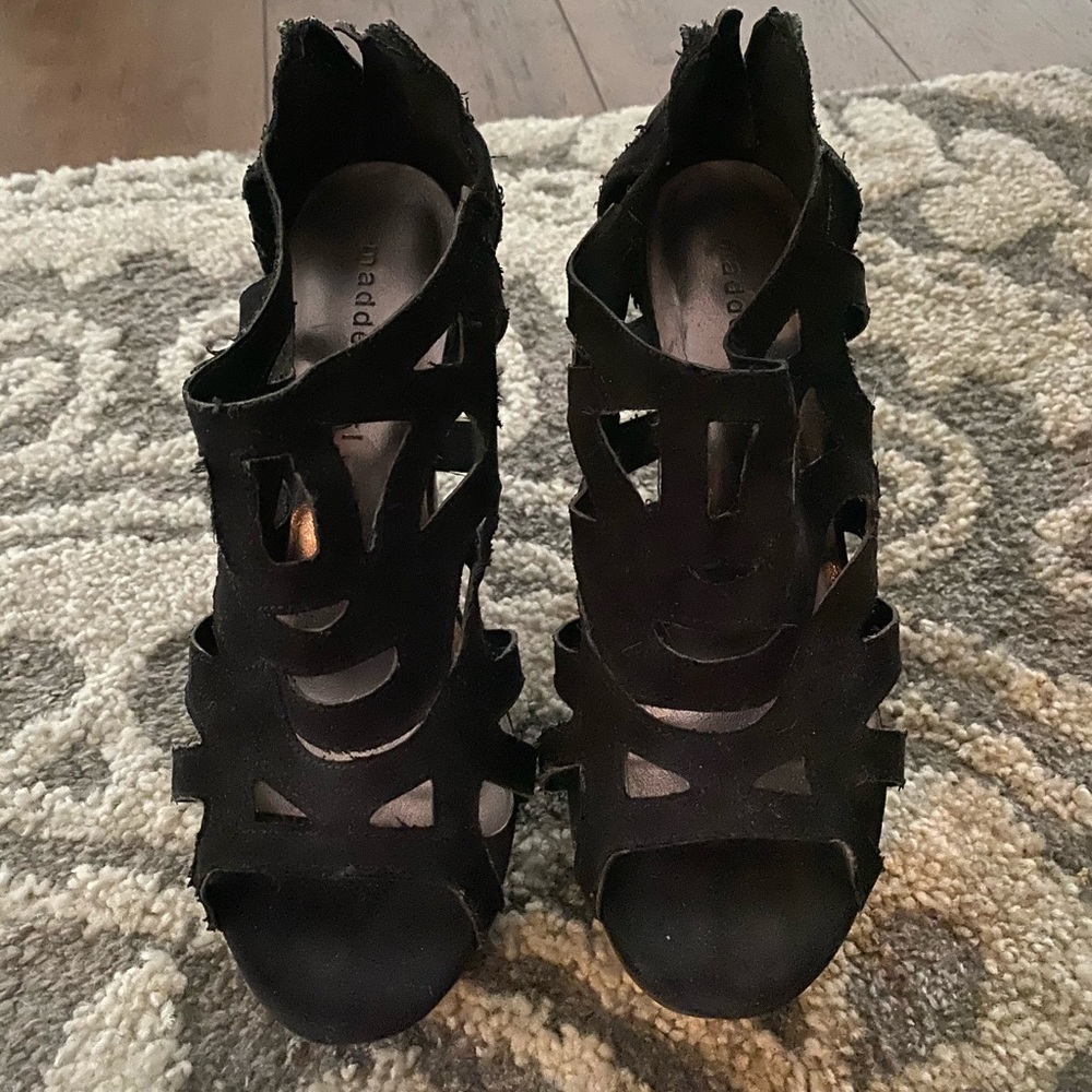 MADDEN GIRL WEDGES